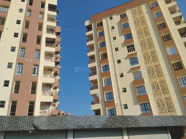 2 BHK Apartment in Vrindavan Yojana for rent Lucknow. The reference number is 19835666