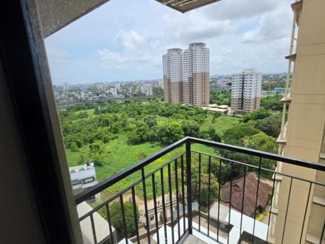 2 BHK Apartment in Vyttila for rent Kochi. The reference number is 20939163