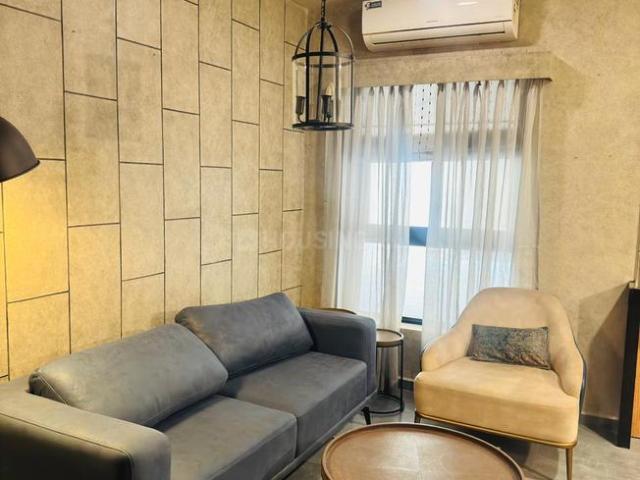 2 BHK Apartment in Vyttila for resale Kochi. The reference number is 20030479