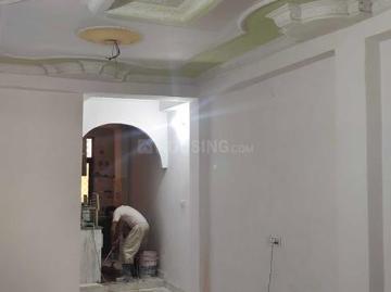2 BHK Apartment in Yamuna Vihar for resale New Delhi. The reference number is 19409760