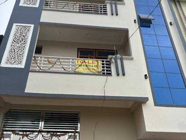 2 BHK Apartment in Yashoda Nagar for rent Kanpur. The reference number is 15430164