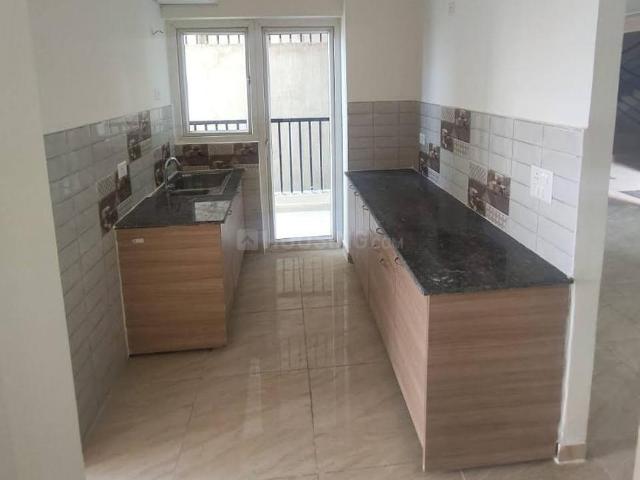 2 BHK Apartment in Yeida for rent Greater Noida. The reference number is 17189472
