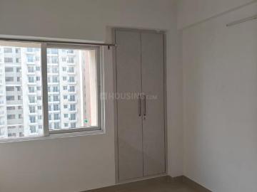 2 BHK Apartment in Yeida for rent Greater Noida. The reference number is 18353481