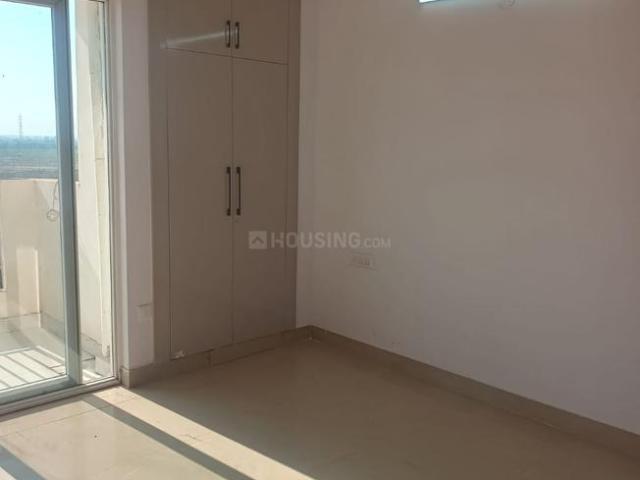 2 BHK Apartment in Yeida for rent Greater Noida. The reference number is 20929100
