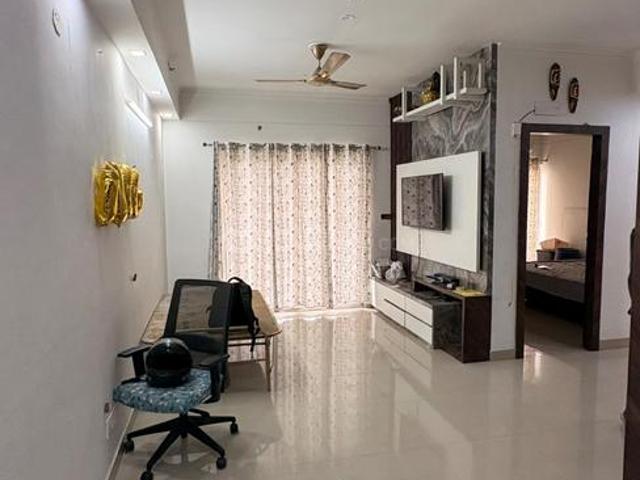 2 BHK Apartment in Yeida for rent Greater Noida. The reference number is 21029067