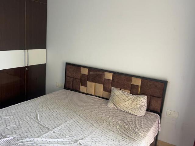 2 BHK Apartment in Yeida for rent Greater Noida. The reference number is 21289936