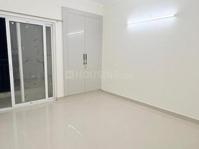 2 BHK Apartment in Yeida for resale Greater Noida. The reference number is 20975370