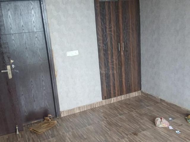 2 BHK Apartment in Zeta I for rent Greater Noida. The reference number is 20724409