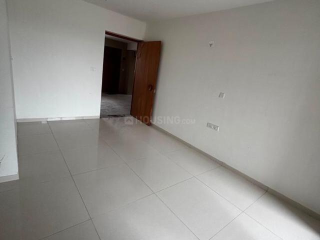 2 BHK Apartment in Zundal for resale Ahmedabad. The reference number is 21139865