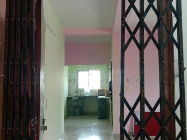 2 BHK Duplex in Chinar Park for rent Kolkata. The reference number is 21072354