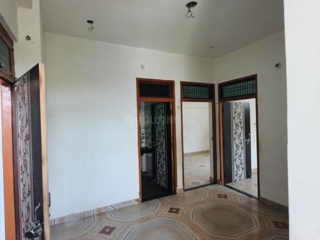 2 BHK Duplex in Chitaipur for rent Varanasi. The reference number is 20307602