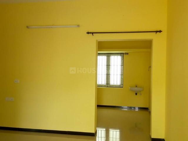 2 BHK Duplex in Avinashi Taluk for rent Tiruppur. The reference number is 21367306