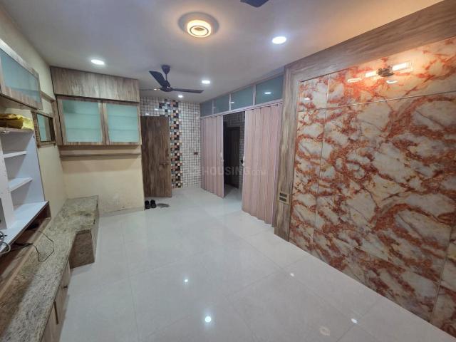 2 BHK Duplex in Goregaon West for rent Mumbai. The reference number is 20934885