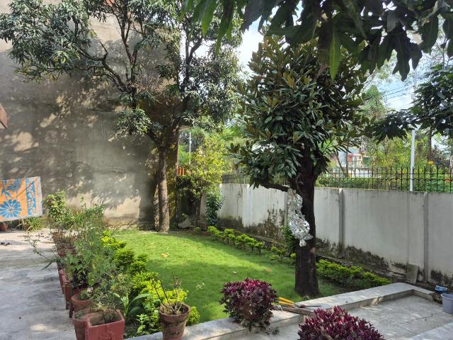 2 BHK Duplex in Dalanwala for rent Dehradun. The reference number is 21179689