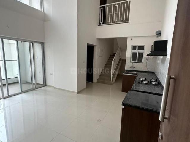 2 BHK Duplex in Kharadi for rent Pune. The reference number is 21181352