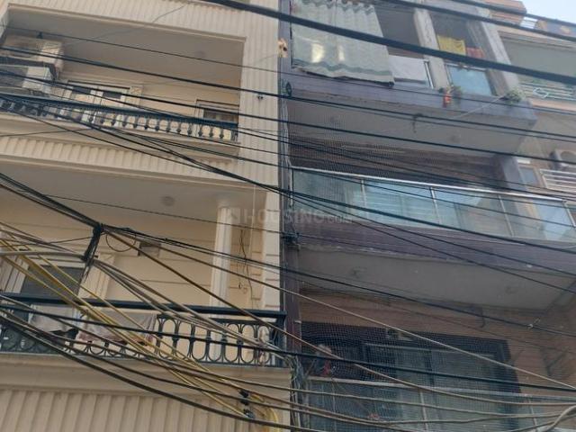 2 BHK Duplex in Krishna Nagar for resale New Delhi. The reference number is 21330366