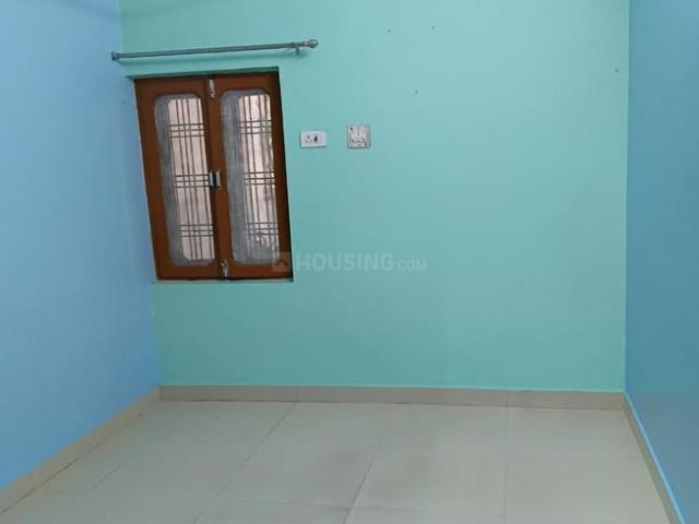 2 BHK Duplex in Indira Nagar for rent Lucknow. The reference number is 21246572