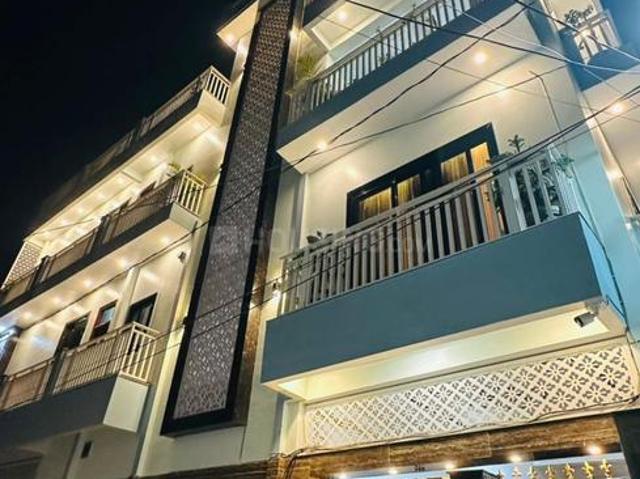 2 BHK Duplex in Jankipuram for rent Lucknow. The reference number is 20539113