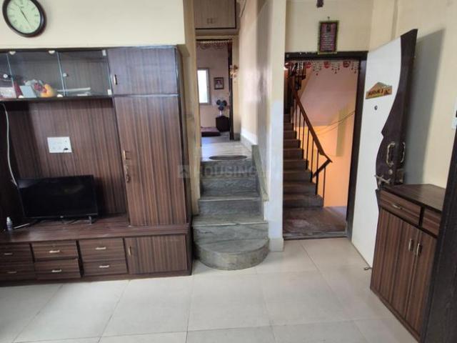 2 BHK Duplex in Lake Gardens for resale Kolkata. The reference number is 21095965