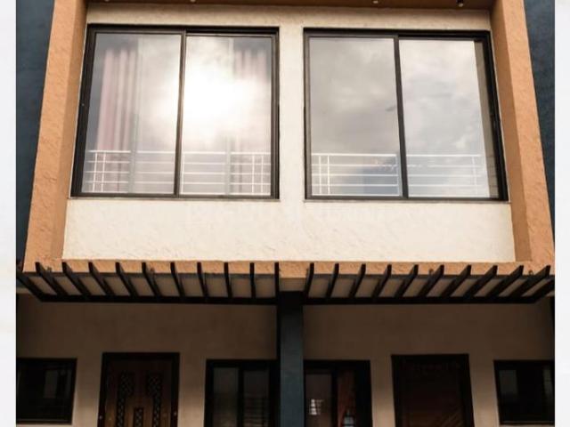 2 BHK Duplex in Manglia for resale Indore. The reference number is 21382700