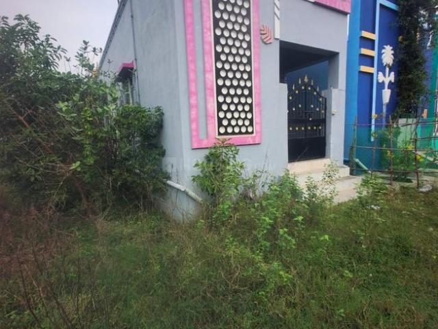 2 BHK Duplex in Natthamedu for resale Chennai. The reference number is 19952618