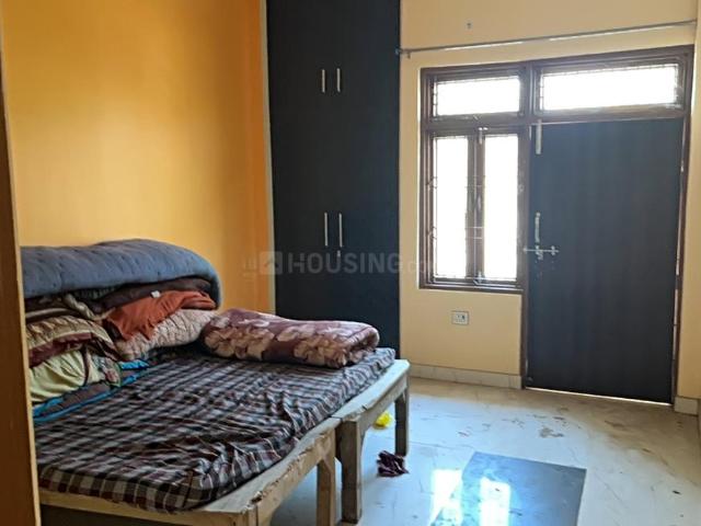 2 BHK Duplex in Naubasta for rent Kanpur. The reference number is 20088581