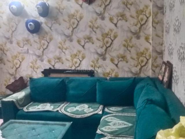 2 BHK Duplex in Nangloi for resale New Delhi. The reference number is 20789089