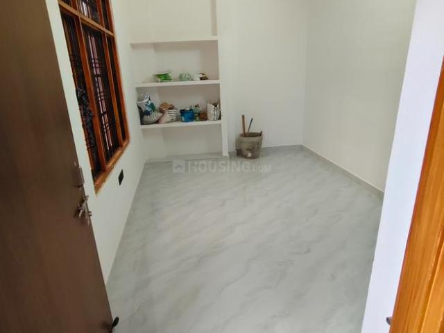 2 BHK Duplex in Sarojini Nagar for rent Lucknow. The reference number is 18720469