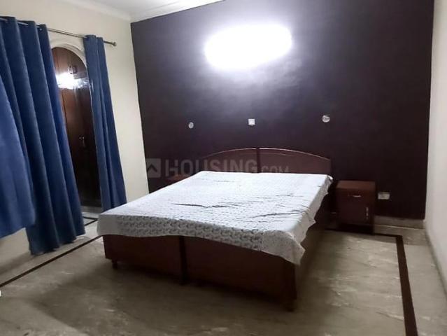 2 BHK Duplex in Sector 19 for rent Noida. The reference number is 20325682