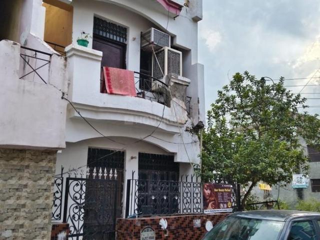 2 BHK Duplex in Sector 62 for resale Faridabad. The reference number is 19157632