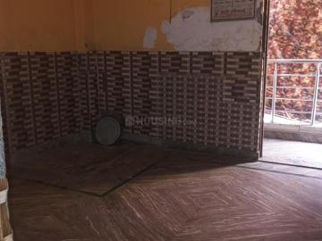 2 BHK Duplex in Shahdara for rent New Delhi. The reference number is 20549693