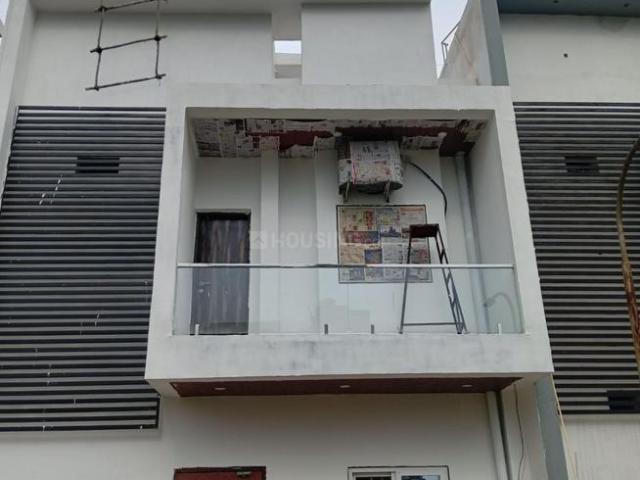 2 BHK Duplex in Shankar Nagar for rent Raipur. The reference number is 20726201