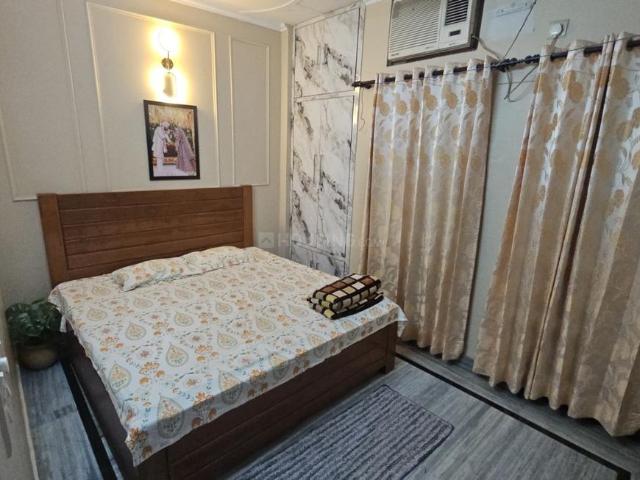 2 BHK Duplex in Paschim Vihar for resale New Delhi. The reference number is 20728254