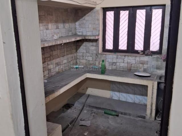 2 BHK Duplex in Rabindra Palli Colony for rent Lucknow. The reference number is 20476679