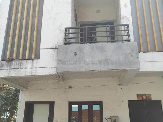 2 BHK Duplex in Waghodia Road for resale Vadodara. The reference number is 19868330