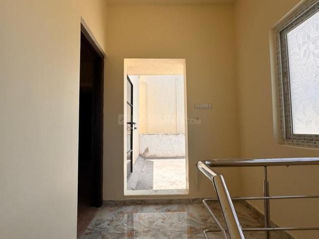 2 BHK Duplex in Thirunindravur for resale Chennai. The reference number is 19758429