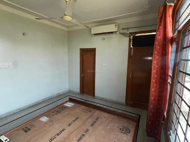 2 BHK Duplex in Trikuta Nagar for rent Jammu. The reference number is 20695898