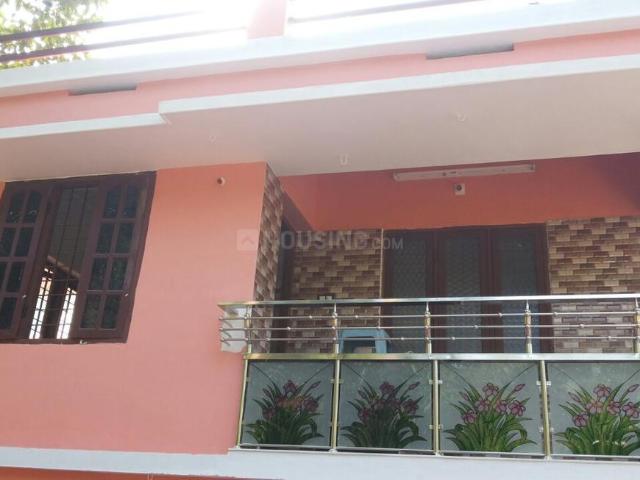 2 BHK Duplex in Veliyannur for rent Thrissur. The reference number is 18560492