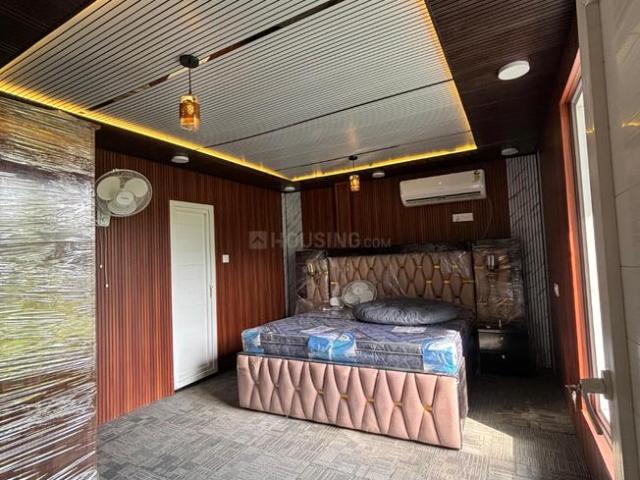 2 BHK Farm House in Sector 81 for resale Noida. The reference number is 20095404