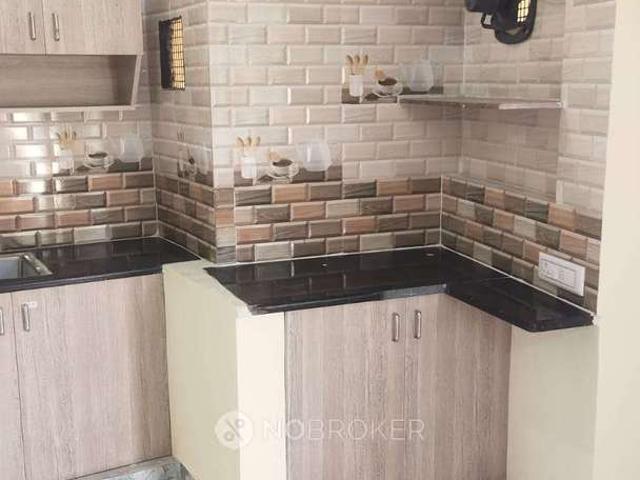 2 BHK Flat for Lease In Chamrajpet