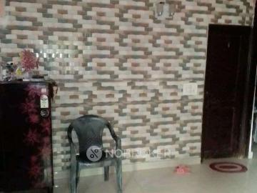 2 BHK Flat for Rent In Mukherjee Nagar