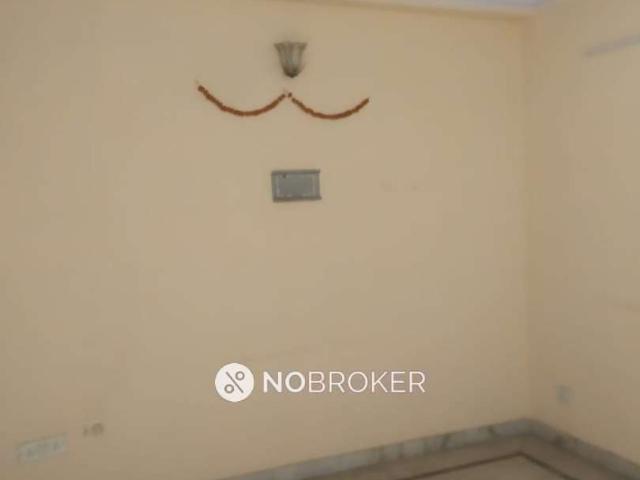 2 BHK Flat for Rent In Mayur Vihar