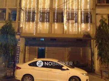 Flat to rent in Balaji Enclave - 272 - Parking