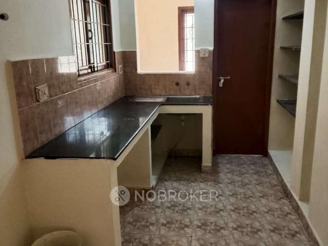 2 BHK Flat for Rent In Neelangarai