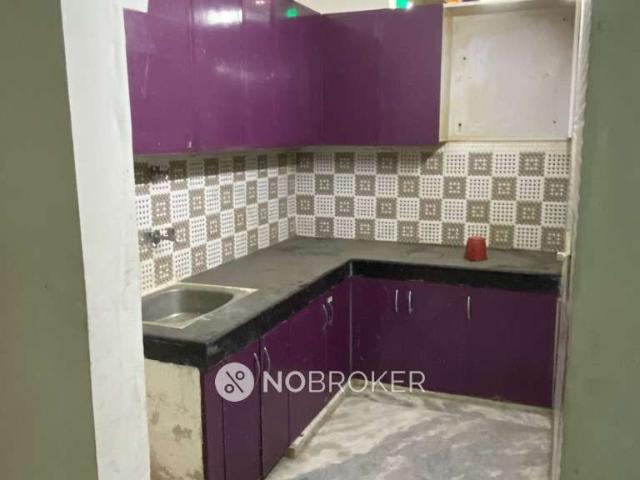 2 BHK Flat for Rent In Alpha I