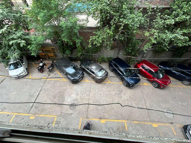 2 BHK Flat In Seemant Vihar for Rent In Kaushambi