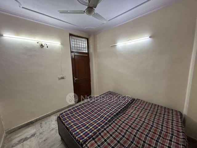 2 BHK Flat for Rent In Gautam Nagar