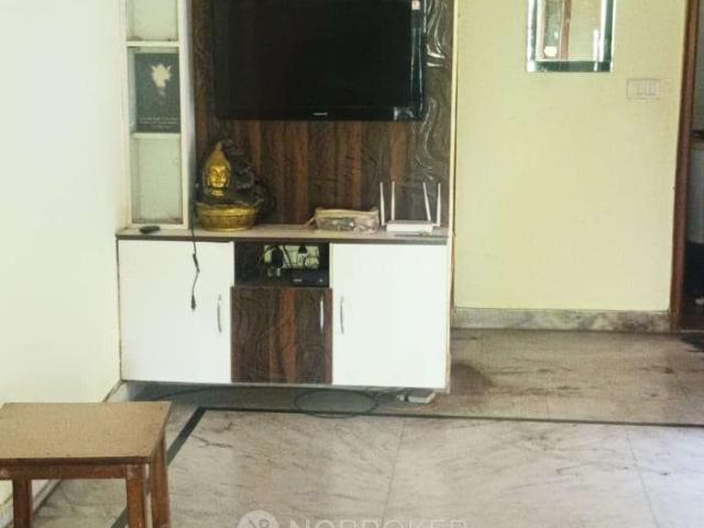 2 BHK Flat for Rent In Govindpuram
