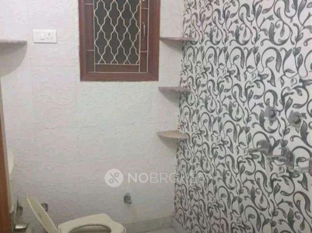 2 BHK Flat for Rent In Hari Nagar