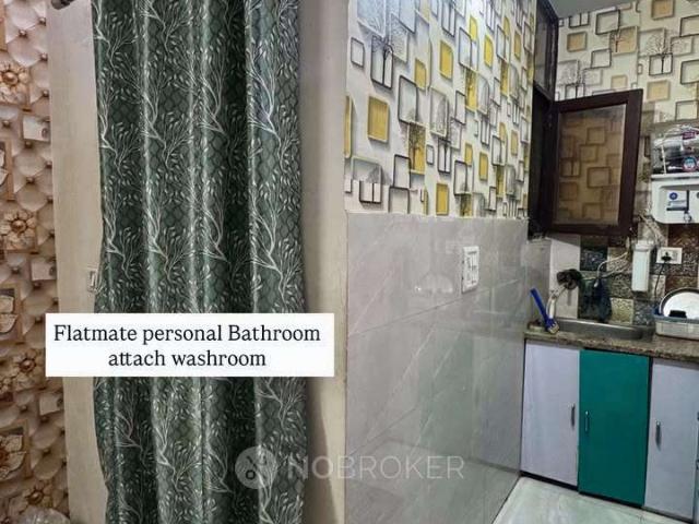 2 BHK Flat for Rent In Indairapuram